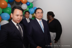 Prime Minister Pham Minh Chinh who is in New York for a week-long working trip to the US makes a stop at the FPT USA Corp office for the opening ribbon cutting ceremony at 295 Madison Avenue in New York, NY on Sunday May 15, 2022

Photography by Enid B. Alvarez