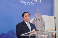 Prime Minister Pham Minh Chinh who is in New York for a week-long working trip to the US makes a stop at the FPT USA Corp office for the opening ribbon cutting ceremony at 295 Madison Avenue in New York, NY on Sunday May 15, 2022

Photography by Enid B. Alvarez