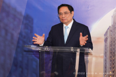 Prime Minister Pham Minh Chinh who is in New York for a week-long working trip to the US makes a stop at the FPT USA Corp office for the opening ribbon cutting ceremony at 295 Madison Avenue in New York, NY on Sunday May 15, 2022

Photography by Enid B. Alvarez