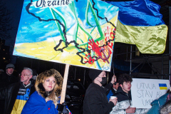 Several hundred came together to protest the Russian invasion of Ukraine in front of the Russian Consulate in the Upper East Side of Manhattan, Thursday, February 24, 2022. 
People from Ukraine or Ukrainian decent as well as Latvian, Estonian, Kazakh and even Russian came together to protest the invasion and support Ukraine and show solidarity. Students, professionals, and tourists endured the cold weather in a peaceful gathering. (C) Bianca Otero