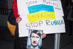 Several hundred came together to protest the Russian invasion of Ukraine in front of the Russian Consulate in the Upper East Side of Manhattan, Thursday, February 24, 2022. 
People from Ukraine or Ukrainian decent as well as Latvian, Estonian, Kazakh and even Russian came together to protest the invasion and support Ukraine and show solidarity. Students, professionals, and tourists endured the cold weather in a peaceful gathering. (C) Bianca Otero