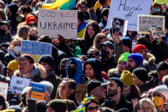 Ukranian supporters came together again  in Times Square, to speak in protest on their opposition of the Russian attack on Ukraine.
People from around the world took to the foghorns to speak their minds against the attack and to reinforce their solidarity together in support.
Times Square, Midtown, Manhattan, New York. Saturday, February 26, 2022. (C) Bianca Otero