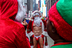 Santacon 2021. NYC, NY (C) Bianca Otero
