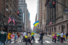 Stimulated by the recent bombings of Mariupol and the children killed and orphans left at risk,, Razom for Ukraine and Ukrainian Jersey City organized a peaceful protest in NYC and major cities in the US.
Starting in Midtown at the UNICEF offices to Fox News then ending in Times Square, the peaceful march of several hundred chanted “Save our Children” and “Putin is a Killer”. People from the local community as well as other neighboring countries came to protest and speak in the final part of the March. Manhattan, NY. March 18, 2022. (C) Bianca Otero