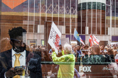 Stimulated by the recent bombings of Mariupol and the children killed and orphans left at risk,, Razom for Ukraine and Ukrainian Jersey City organized a peaceful protest in NYC and major cities in the US.
Starting in Midtown at the UNICEF offices to Fox News then ending in Times Square, the peaceful march of several hundred chanted “Save our Children” and “Putin is a Killer”. People from the local community as well as other neighboring countries came to protest and speak in the final part of the March. Manhattan, NY. March 18, 2022. (C) Bianca Otero