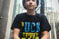 Stimulated by the recent bombings of Mariupol and the children killed and orphans left at risk,, Razom for Ukraine and Ukrainian Jersey City organized a peaceful protest in NYC and major cities in the US.
Starting in Midtown at the UNICEF offices to Fox News then ending in Times Square, the peaceful march of several hundred chanted “Save our Children” and “Putin is a Killer”. People from the local community as well as other neighboring countries came to protest and speak in the final part of the March. Manhattan, NY. March 18, 2022. (C) Bianca Otero
