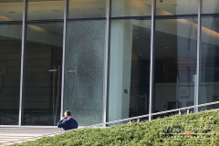 PossibleShotsFired
Staten IslandCourthouse
Central Avenue
Staten Island, NY
Saturday, December 04, 2021
For Credit:  Mary DiBiase Blaich

NYPD’s ESU was requested to respond to the Staten Island Courthouse at 26 Central Avenue this morning around 9 am.  A large glass window was shattered overnight, and the investigators were looking into a possible shots fired incident.