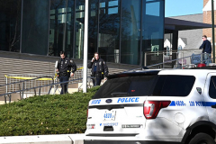 PossibleShotsFired
Staten IslandCourthouse
Central Avenue
Staten Island, NY
Saturday, December 04, 2021
For Credit:  Mary DiBiase Blaich

NYPD’s ESU was requested to respond to the Staten Island Courthouse at 26 Central Avenue this morning around 9 am.  A large glass window was shattered overnight, and the investigators were looking into a possible shots fired incident.