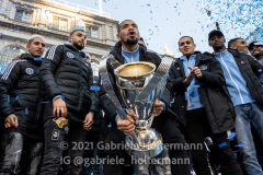 The New York City FC and fans celebrate the NYCFC 2021 MLS Cup Championship at City Hall in New York, New York, on Dec. 14,  2021. (Photo by Gabriele Holtermann/Sipa USA)