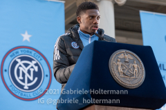 MLS Cup MVP Sean Johnson addresses New York City FC fans at the NYCFC 2021 MLS Cup Championship celebration at City Hall in New York, New York, on Dec. 14,  2021. (Photo by Gabriele Holtermann/Sipa USA)