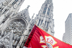 Rain or shine, hundreds of thousands of spectators came out to celebrate the St. Patrick’s parade in NYC. In its 260th year since its inception, the parade was welcome and gave cheer for locals and visitors alike after a two year adjustment due to COVID.
Starting from 44th St. and 5th Ave., the parade holds roughly 150,000 marchers passing St. Patrick’s Church and Central Park, down the Museum mile and ending at East 79th Street. Thursday, March 17th. NYC, NY. (C) Bianca Otero