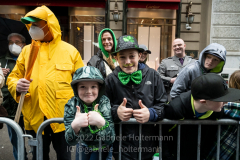 Thousands of people lined 5th Avenue in Midtown Manhattan to celebrate Irish American heritage and the return of the St. Patrick's Day Parade in New York, New York, on Mar. 17, 2022. (Photo by Gabriele Holtermann/Sipa USA)