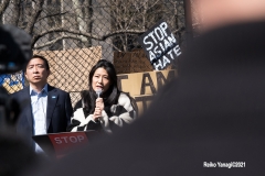 New York - Stop the Hate Rally held in Columbus Park in Manhattan. Elected officials and celebrities speak out against violence.
(Photos©Reiko Yanagi2021)