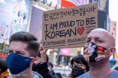 New York-  Stop the Hate Rally and March held in Times Square. speakers and celebrities gathered at the Red steps and then marched down to foley square to meet up with other protestors and continued to march over the Brooklyn Bridge to Cadmen plaza.
Photos: Reiko Yanagi