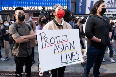 New York-  Stop the Hate Rally and March held in Times Square. speakers and celebrities gathered at the Red steps and then marched down to foley square to meet up with other protestors and continued to march over the Brooklyn Bridge to Cadmen plaza.
Photos: Reiko Yanagi