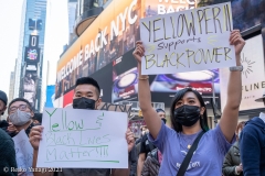 New York-  Stop the Hate Rally and March held in Times Square. speakers and celebrities gathered at the Red steps and then marched down to foley square to meet up with other protestors and continued to march over the Brooklyn Bridge to Cadmen plaza.
Photos: Reiko Yanagi
