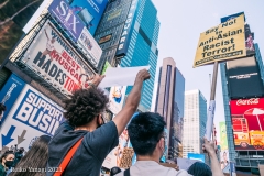 New York-  Stop the Hate Rally and March held in Times Square. speakers and celebrities gathered at the Red steps and then marched down to foley square to meet up with other protestors and continued to march over the Brooklyn Bridge to Cadmen plaza.
Photos: Reiko Yanagi