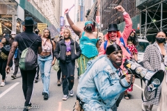 New York-  Stop the Hate Rally and March held in Times Square. speakers and celebrities gathered at the Red steps and then marched down to foley square to meet up with other protestors and continued to march over the Brooklyn Bridge to Cadmen plaza.
Photos: Reiko Yanagi