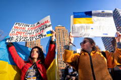 Students Stand with Ukrain-Union Square
©Lori Hillsberg