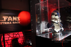 The Fans Strike Back is an exhibition featuring more than 600 official items from the Star Wars Universe collected by fans and displayed for fans. Immerse yourself in a galaxy far, far away and see photos, posters, costumes, figures, and models of different types and sizes in New York City!The Fans Strike Back is an exhibition featuring more than 600 official items from the Star Wars Universe collected by fans and displayed for fans. Immerse yourself in a galaxy far, far away and see photos, posters, costumes, figures, and models of different types and sizes in New York City!