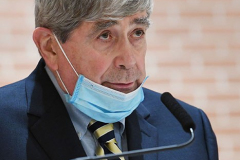 UND Eve of Remembrance Ceremony
Our Lady of Pity Church
Staten Island, NY
Photographs by:  Mary DiBiase Blaich

The 20th Annual Solemn Remembrance of 9/11 was held at the Church of Our Lady of Pity on Friday, September 10, 2021.  The evening is sponsored by University of Notre Dame  Alumni Club of Staten Island.  The evening began with 30 minutes of music by the Maura Molloy Group.  A con celebrated Mass began at 7:30, and Bishop John O’Hara was the main celebrant and homilist.  Many priests and deacons attended the event. 
 An honor guard was provided by the Knights of Columbus, and the Holy Name Society of St Anthony of Padua marched in and sat as a group.  
All the names of the Staten Island victims on 9/11 and the additional victims of 9/11 related illness were read by members of the club and students from the Island’s Catholic High Schools.  The number of victims is over 330.  
Shortly before the conclusion of the Mass,   Staten Island Pipes and Drums played “Amazing Grace” as the church was turned into darkness, with just the Altar candles burning.  
Following the service, the pipers and drummers performed more selections in the parking lot next to the parish hall.