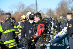 December 12, 2021  New York , FDNY and NYPD  recover body of fisherman who fell into the water and hit his head on a piling at the Canarsie pier this morning.
©Lloyd Mitchell2021
