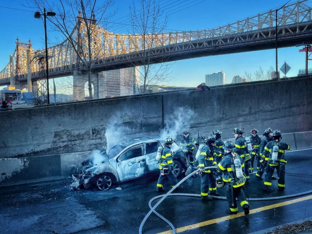 Car Fire on The FDR Drive